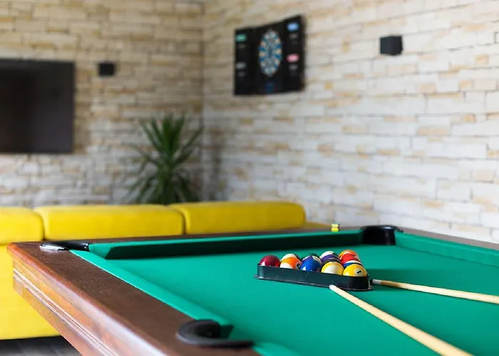 Einzigartiges Nur 500 Meter Zum Sandstrand Mit Pool, Heimkino, Billard Und Tennisstunden Apartment