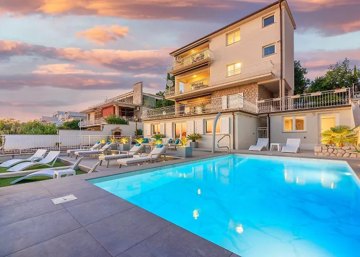 Einzigartiges Nur 500 Meter Zum Sandstrand Mit Pool, Heimkino, Billard Und Tennisstunden *